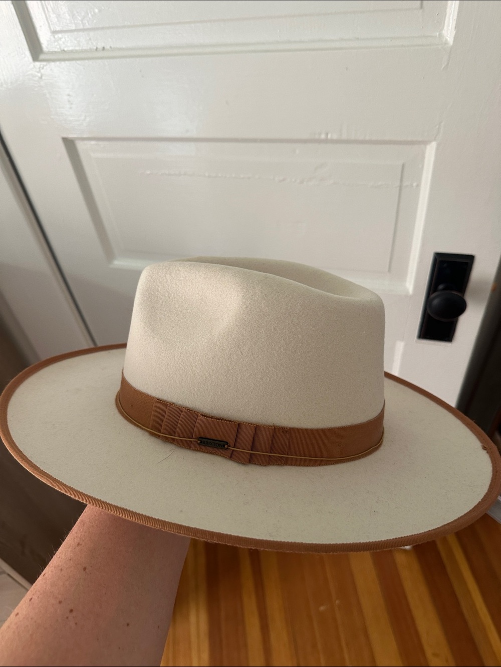 Brixton Reno Fedora in Dove size M
